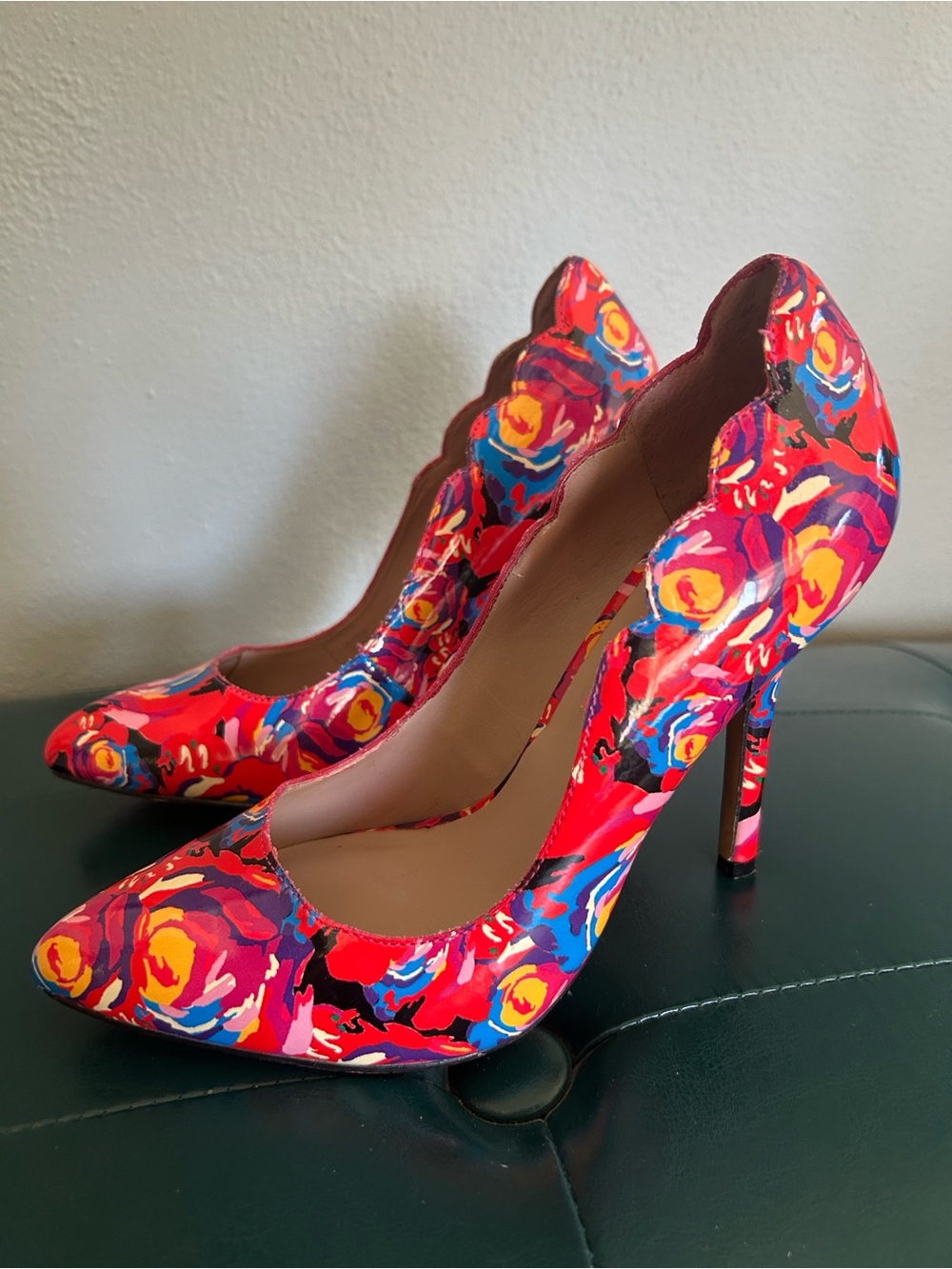Vibrant Floral Multicolor Scalloped Pumps